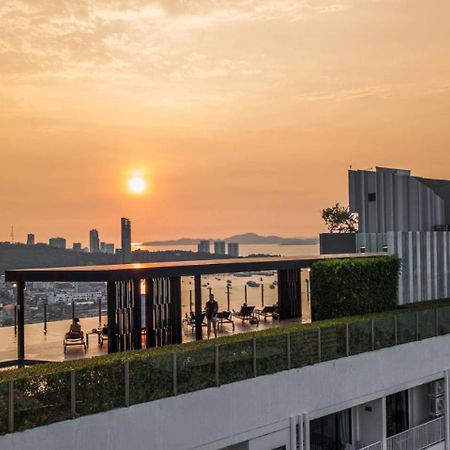 Aparthotel The Base Pattaya By Nami Esterno foto