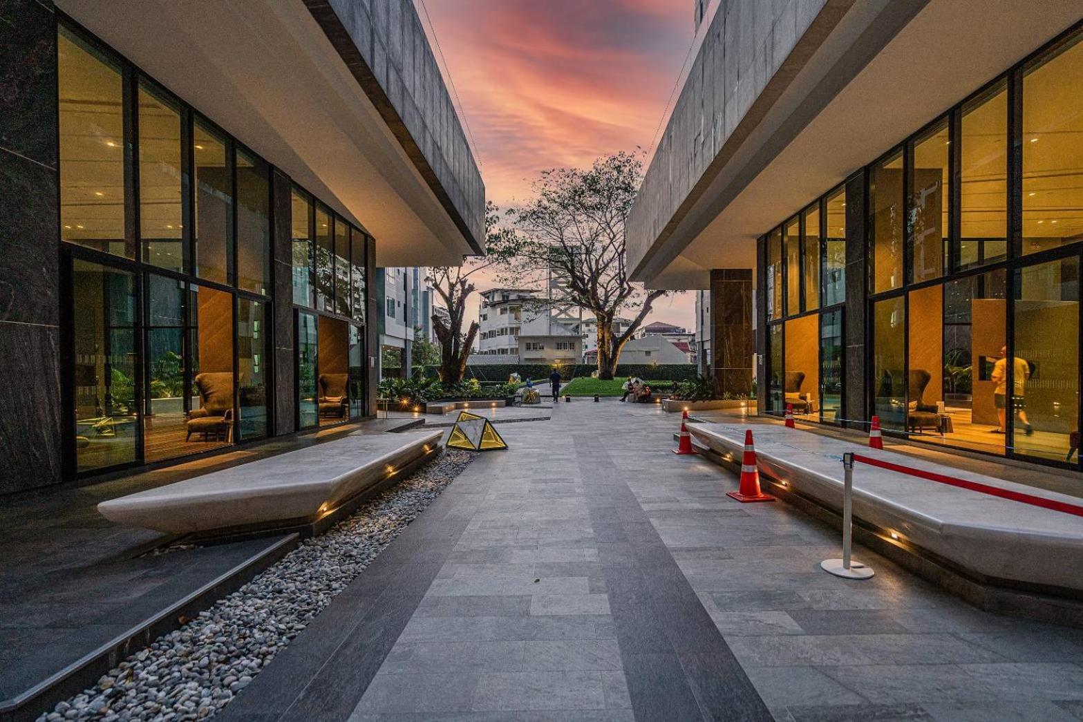 Aparthotel The Base Pattaya By Nami Esterno foto